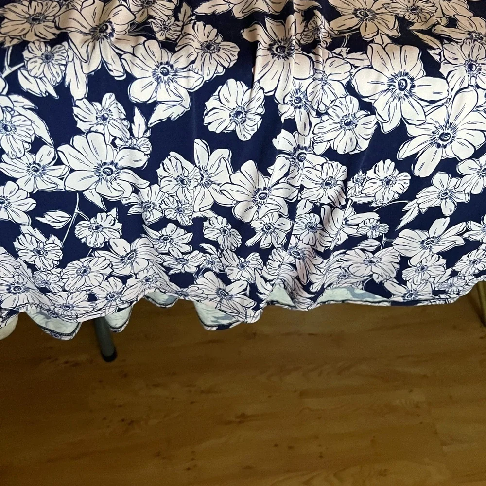 LuLaRoe excellent like brand